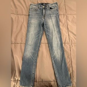 Hollister High Rise Super Skinny Crop Jeans Medium Wash